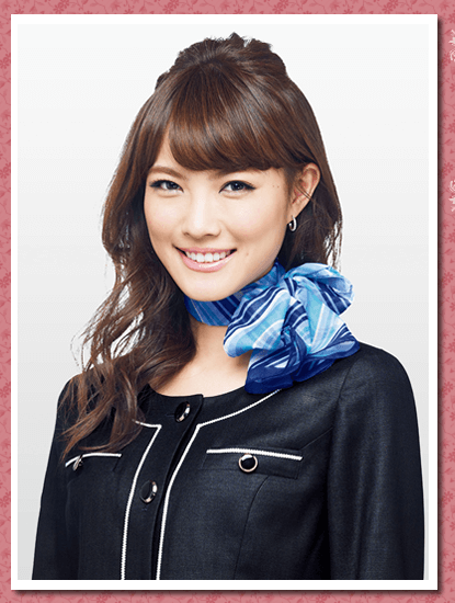 スカーフアレンジ　パピヨン結び