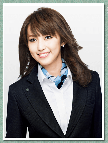 スカーフアレンジ　アスコット結び